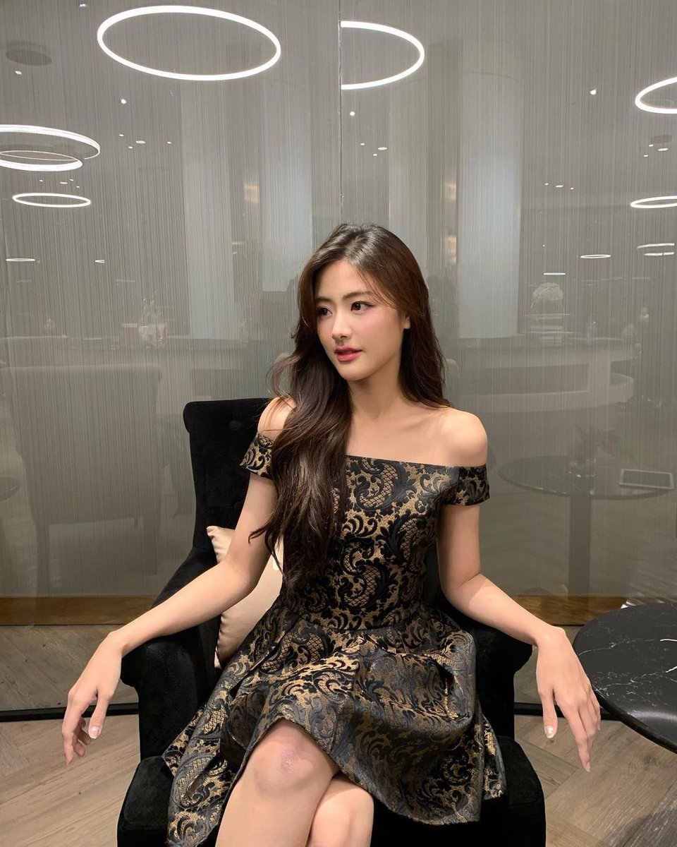 snapKillq's tweet photo. สวยจริงๆเลยนะลูกชุ้น 🥹
#Gygee_eRa #GygeeNuttakul #GygeeBNK48 https://t.co/dTVn9ZGHfQ