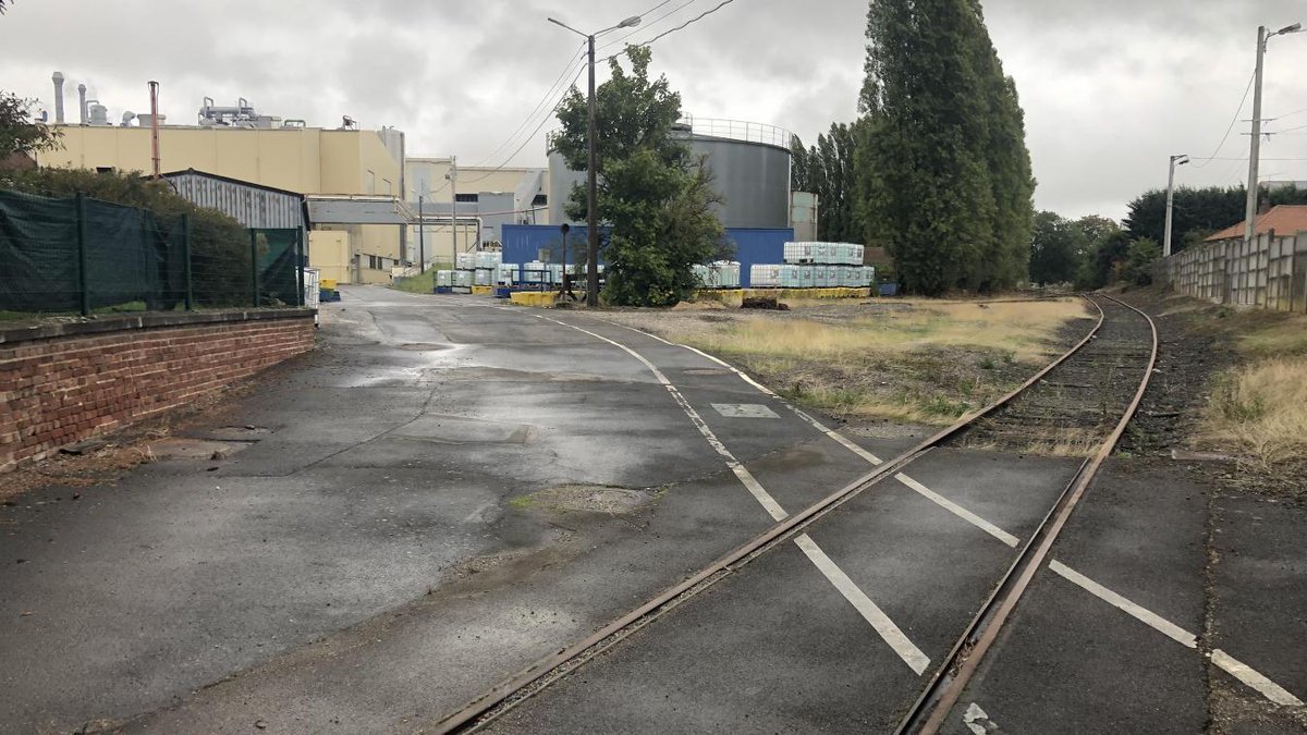 CourrierPicard's tweet photo. Le train bientôt de retour à Roye... à la sucrerie? ➡️ https://t.co/pd4Ug9vNMT #Roye #Eppeville #Somme #transports #industrie #entreprise #Santerre #Ham https://t.co/w81ij4SJHd