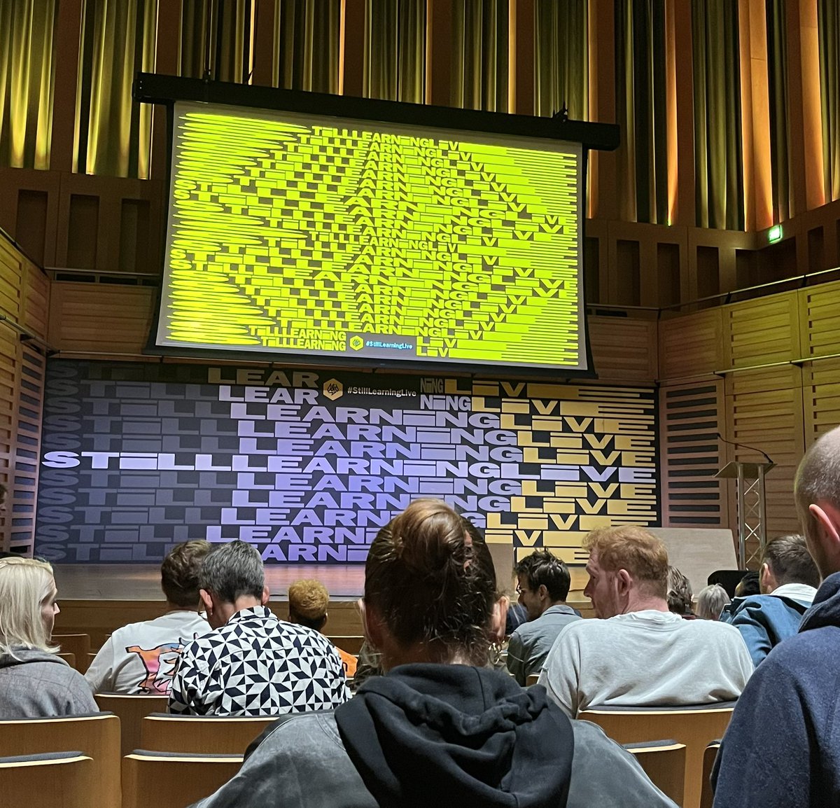 abi_milnes's tweet photo. A day of learning, being inspired and asking questions within the creative world with @dandad #stilllearninglive https://t.co/PAN1rMSxor
