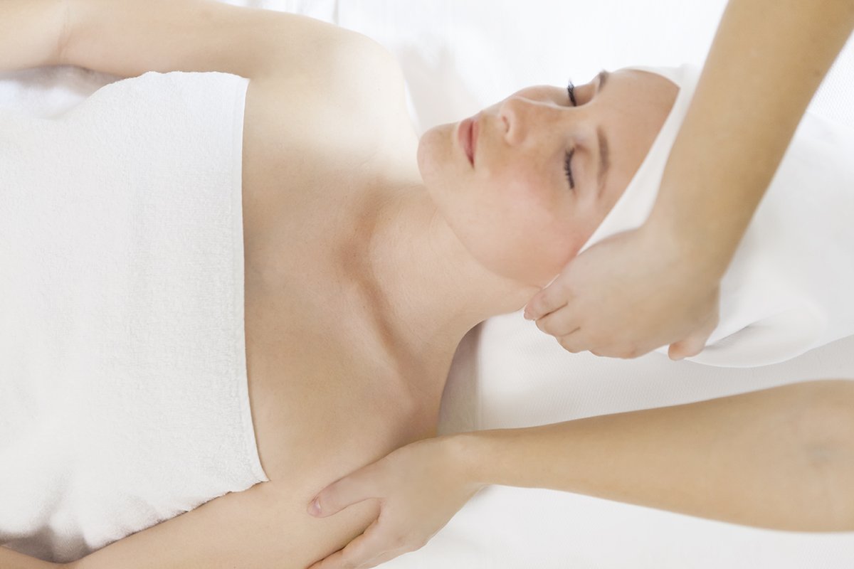 Welcome to the Grand Hotel des Iles Borromées &amp; SPA in Stresa, on the shores of Lake Maggiore, a small corner of paradise, a short distance from Milan and the main international airports of Northern Italy
#grandhoteldesilesborromees #desilesSPA #lakemaggiore #lagomaggiore #stresa