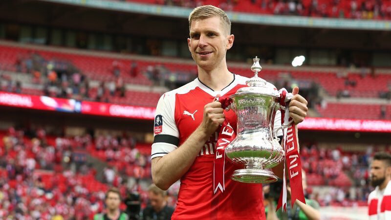 Happy Birthday to Arsenal Academy Manager & former club captain Per Mertesacker, who turns 38 today! 