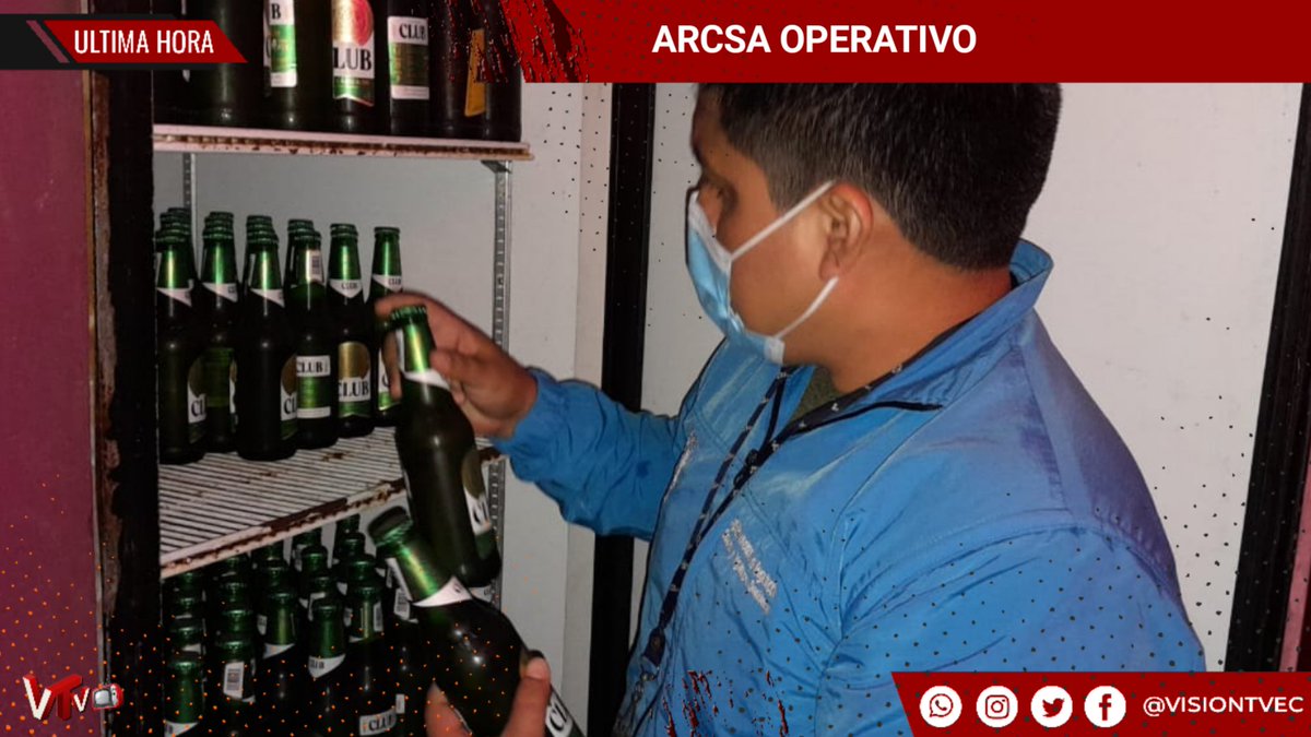 VisionTVec's tweet photo. #operativo #ArcsaCZ5 #islasantacruz #informativo 

#ARCSA EJECUTA #CONTROLES SANITARIOS EN #GALÁPAGOS

Link 👇👇👇
https://t.co/Ms9ASNvLfG https://t.co/2Y4oEOJI7M
