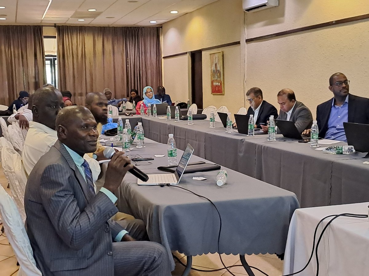 MofeaGambia's tweet photo. #mofea #IsDB projects portfolio review: Jerreh Sanyang of #mobse presenting on the Home Grown School Feeding Programme. https://t.co/aYwX7gCJSb