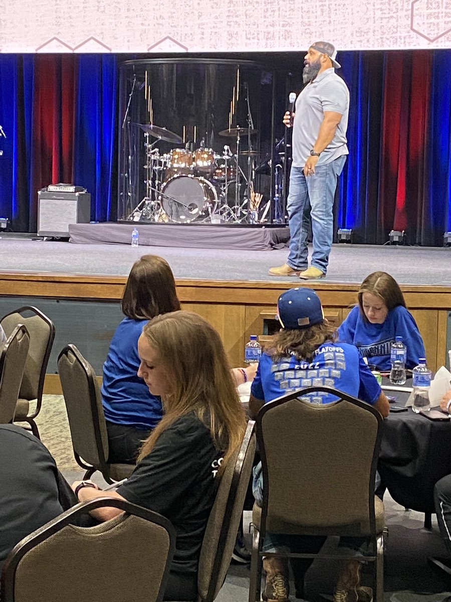 Thank you @MackeySpeaks for pouring into our athletes. They’ll bring back valuable lessons on leadership to all of our programs.