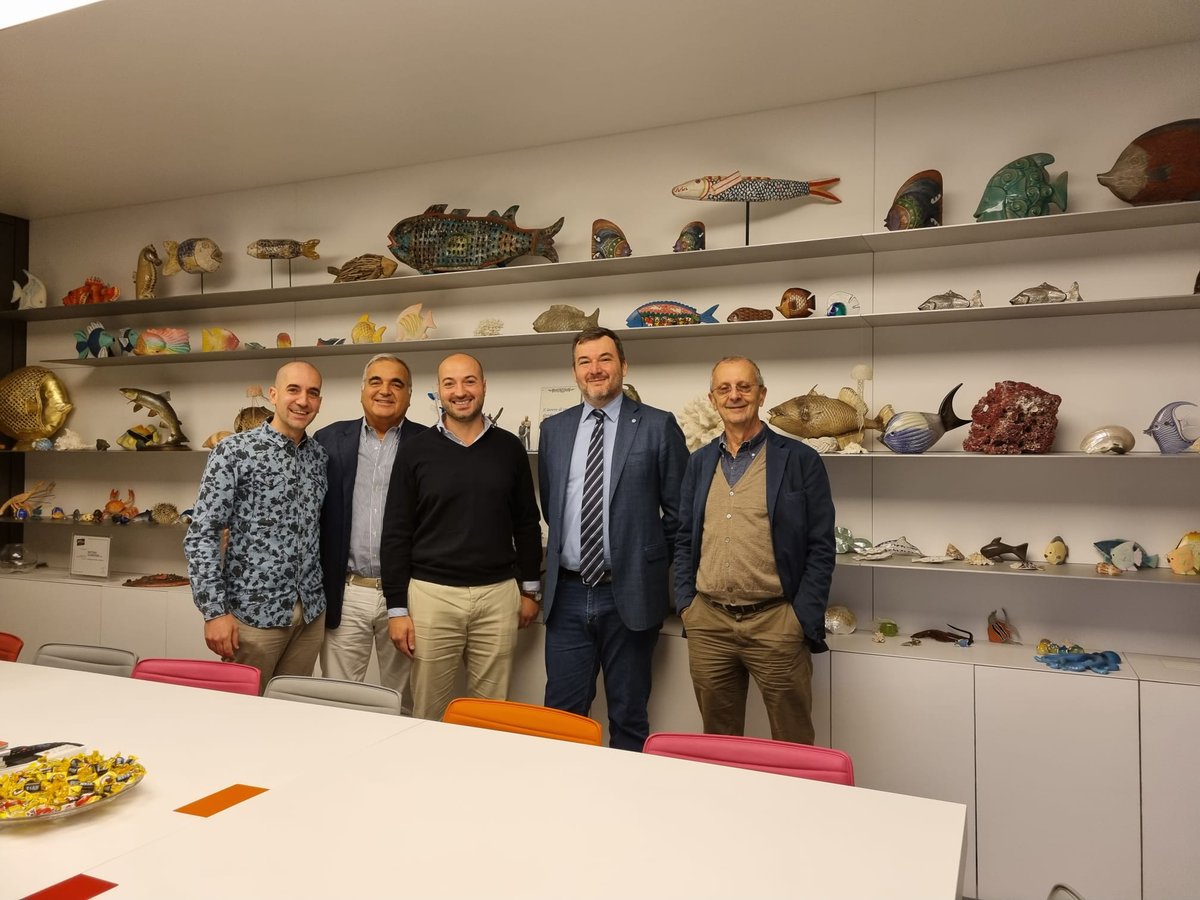 Assoittica's tweet photo. Il 28 settembre #AssoitticaItalia è stata in visita presso la sede della società Nettuno Alimentari spa, in Legnano (MI). https://t.co/opG4SnqZLN
