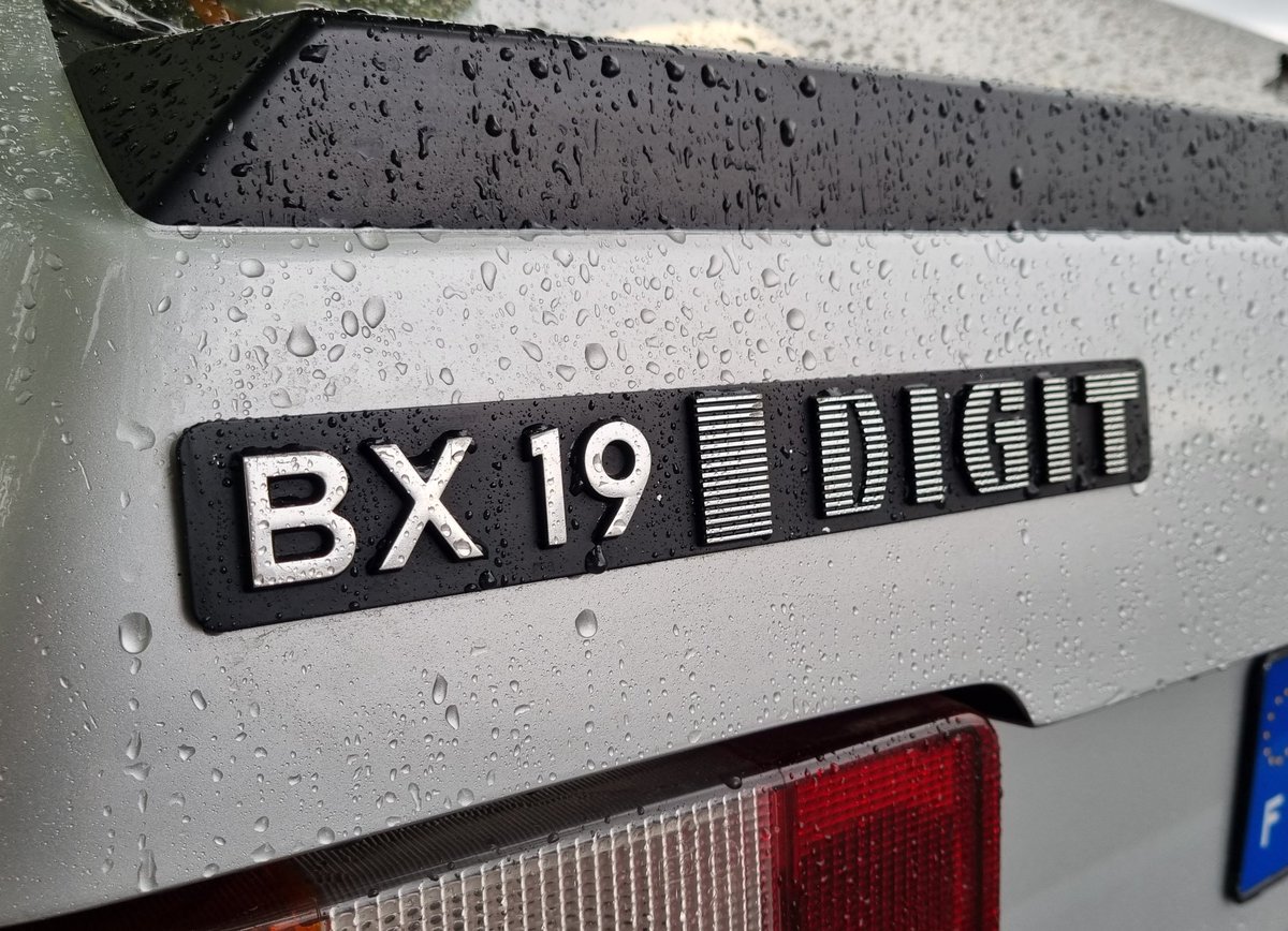 alantaylorjones's tweet photo. How do you make a Citroen BX even more enticing? Stick a digital dash in it. https://t.co/cH1WJP5PnO