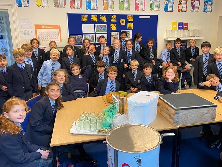 Beekeeping club is in full swing this term!

We have been busy jarring up all the honey with the help of the pupils in the Prep School 🐝🍯 

#cliftoncollege #education #beekeeping #honey #bees #bristolschools #bristol #bristollife #visitbristol #bestofbristol