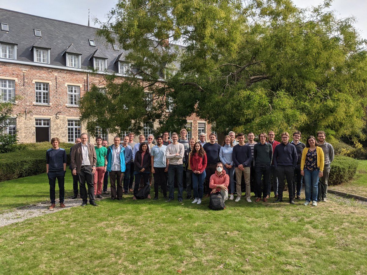 Vorige week vond de eerste Belgische Mathematics for Industry week plaats, een samenwerking van Platform Wiskunde Vlaanderen en BE-MATHS-IN. Jonge onderzoekers formuleerden er wiskundige oplossingen voor problemen van innovatieve bedrijven, tot algemene tevredenheid.