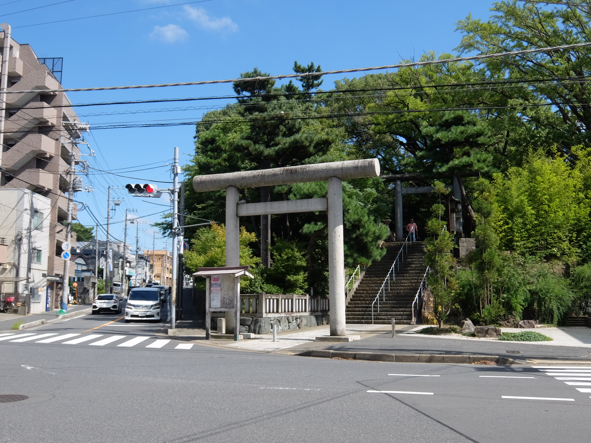 やまさと on Twitter 