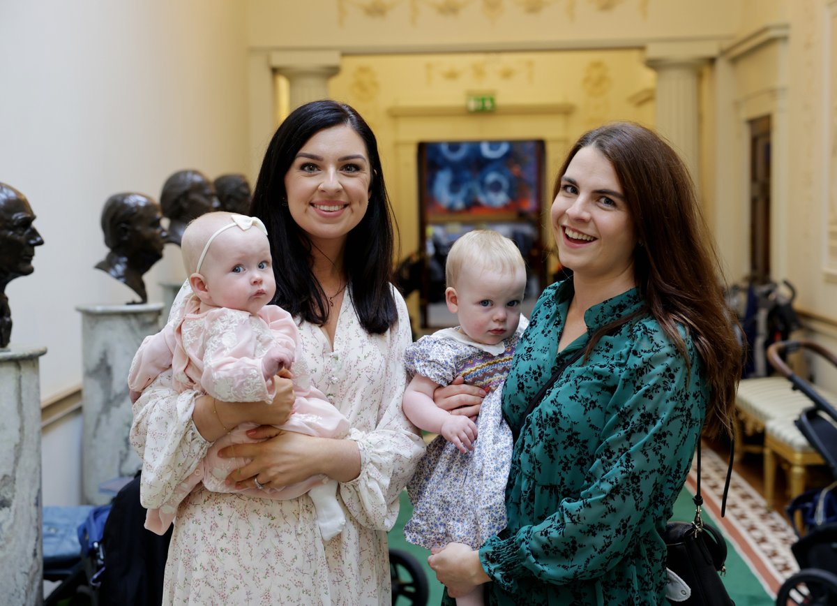 PresidentIRL's tweet photo. This morning, at Áras an Uachtaráin, Sabina Higgins hosted a Latching On morning for National Breastfeeding Week.

On the occasion of World Breastfeeding Week (1-8 August 2022) Sabina released the following statement: https://t.co/2R4ToG4Ap3 https://t.co/R4AooJOixK
