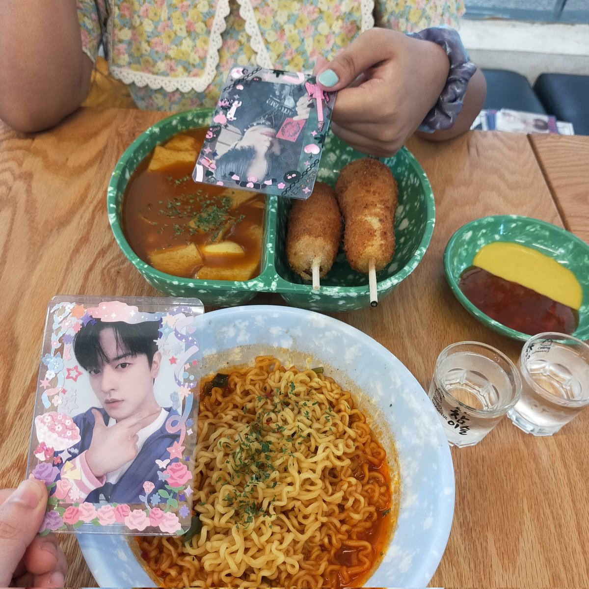 youngjotime's tweet photo. it was a real insane day for me that day 🥹 @bookworm9711 can vouch for me 🤙🏻 https://t.co/vZ7nfIR932