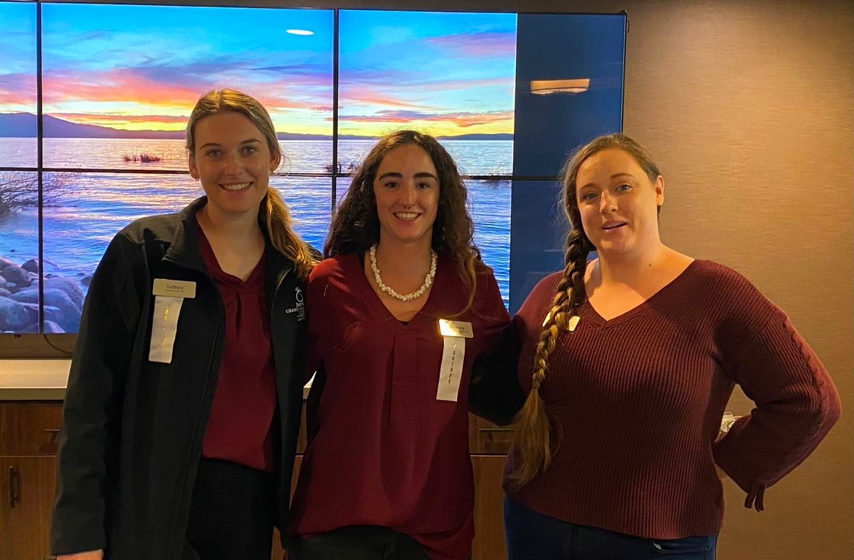 We're waiting for you to check in at the grandresidenceclub! It's going to be a gorgeous weekend! 🌞🌞🌞