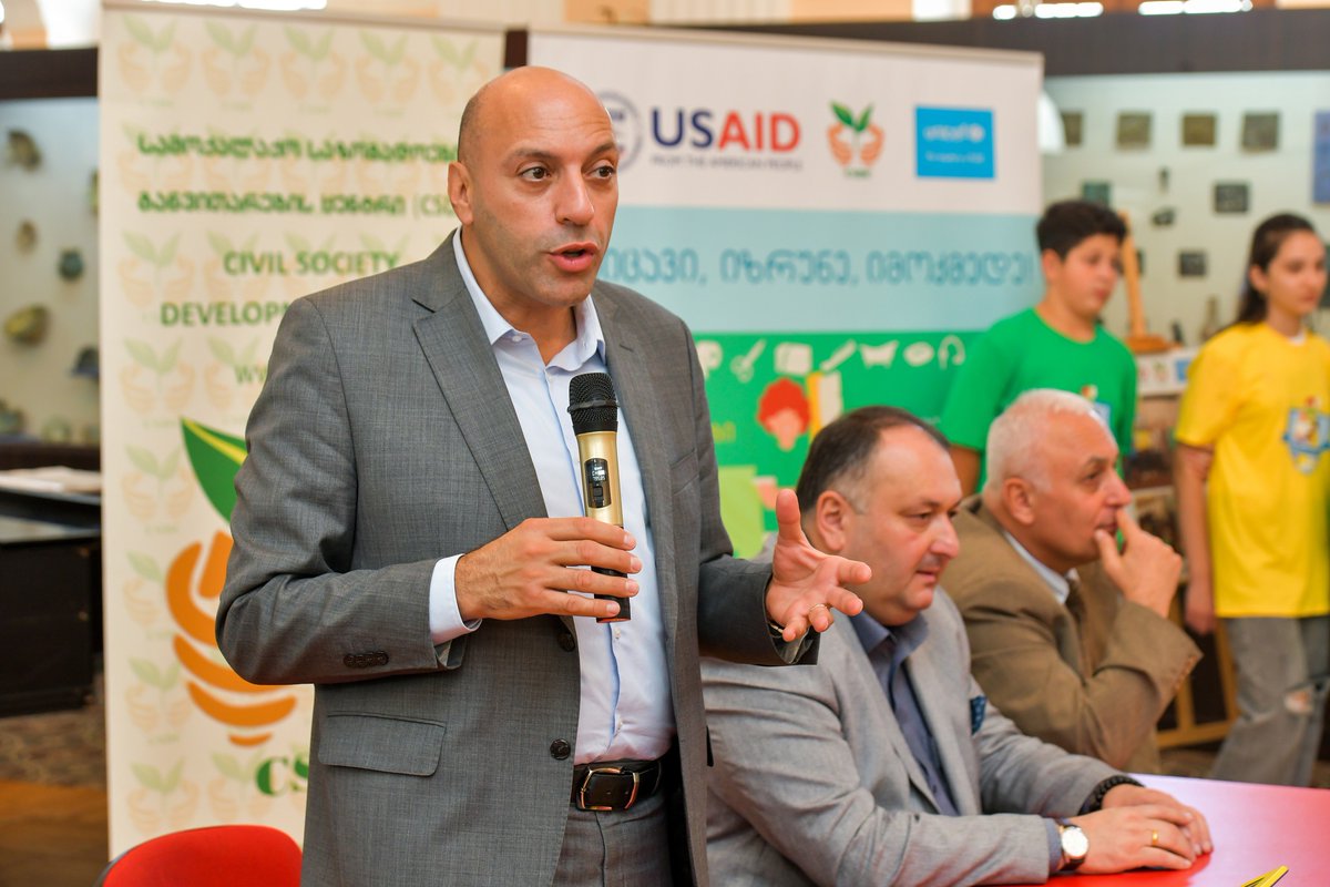 unicefgeorgia's tweet photo. Around 1500 #children and young people aged 12-17 including socially vulnerable youths participated in the educational program implemented by UNICEF in partnership with the Civil Society Development Center (#CSDC) with the support from @USAIDGeorgia . https://t.co/l4uWKgg471