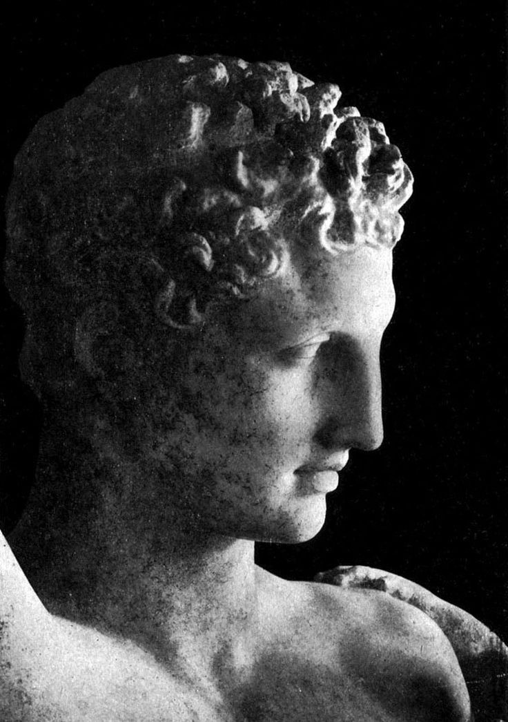 Ὢ νεότητα
Πληρωμὴ τοῦ ἥλιου
Αἱμάτινη στιγμὴ
Ποὺ ἀχρηστεύει τὸ θάνατο.

Ὀδυσσέας Ἐλύτης, «Αιθρίες», XIII