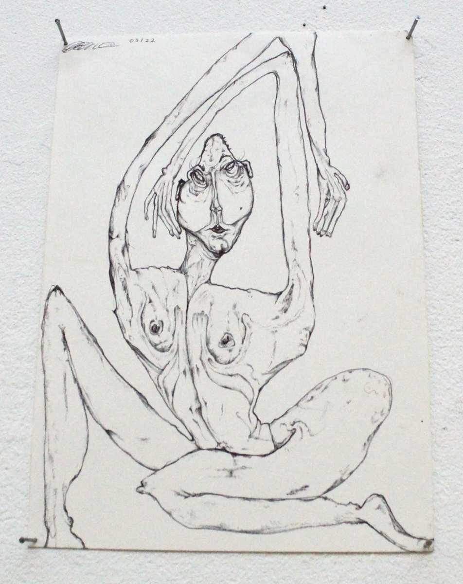 mao_gallery's tweet photo. Lydia Freeman describes a "magnetism towards the human body, creating figure-heavy sculptures and drawing limbs that push bodily limits." Explore the artist's #drawings and read more about her practice via her blog: https://t.co/jn0u8up6CA #PlatformGraduateAward @cvansoutheast https://t.co/wTrmUwI7uo