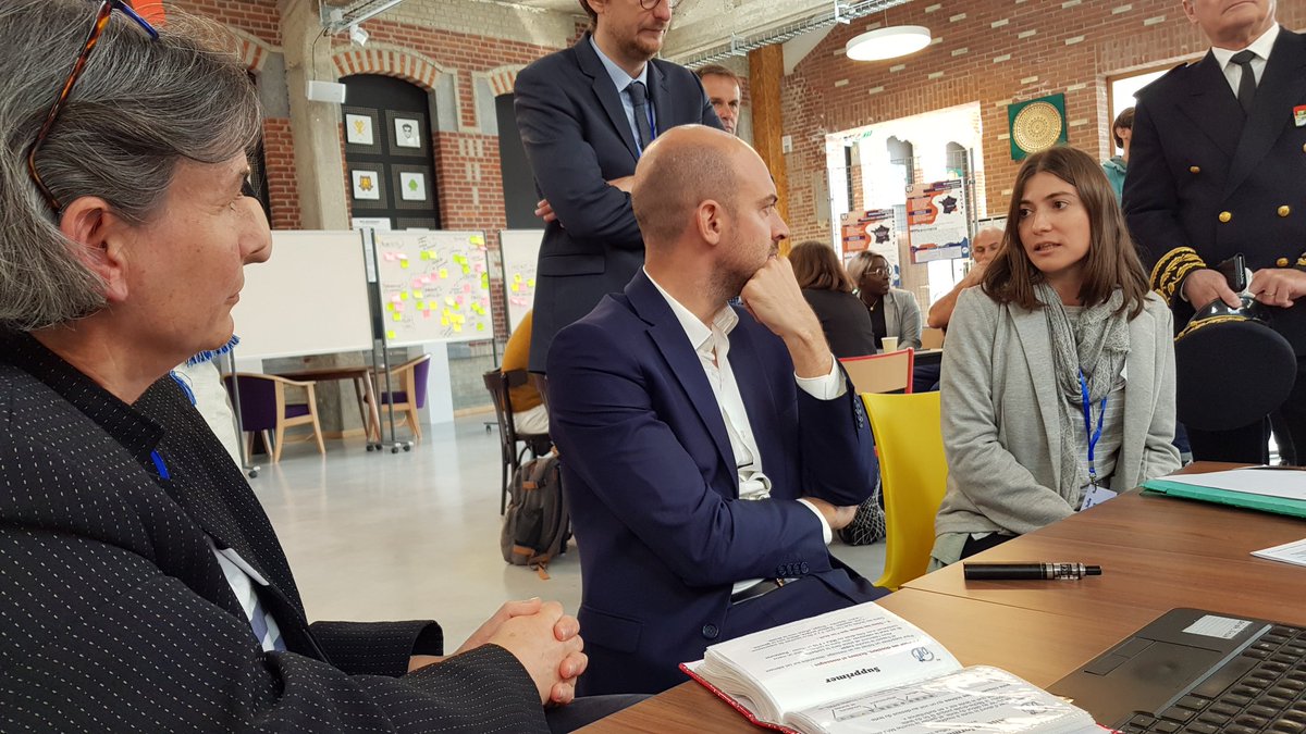 framboise314's tweet photo. Rencontre avec Jean-Noël Barrot, Ministre chargé de la transition numérique et des télécommunications à #NEC2022 Lens ce matin #numeriquesencommun https://t.co/mbpD5hnVzK