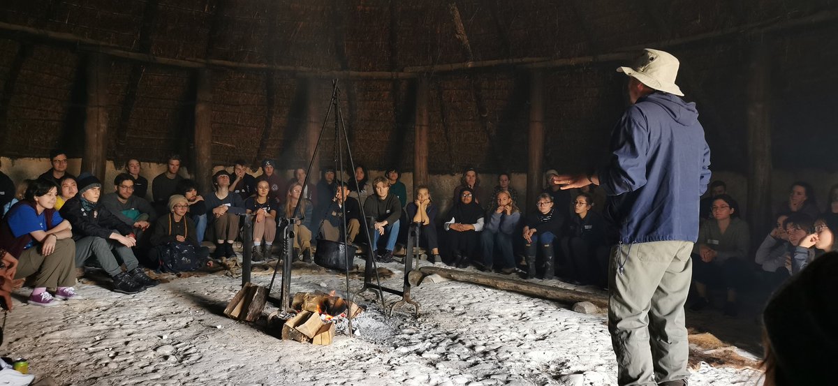 ArchSouthEast's tweet photo. #ArchaeoTech 2022 is underway @butserfarm! Here @MatthewPope welcomes this year's cohort of @UCLarchaeology students. Lots of experimental archaeology planned for the next few days, stay tuned! #ArchaeoTech22 #ATech22 https://t.co/Nyi4m1qqTQ