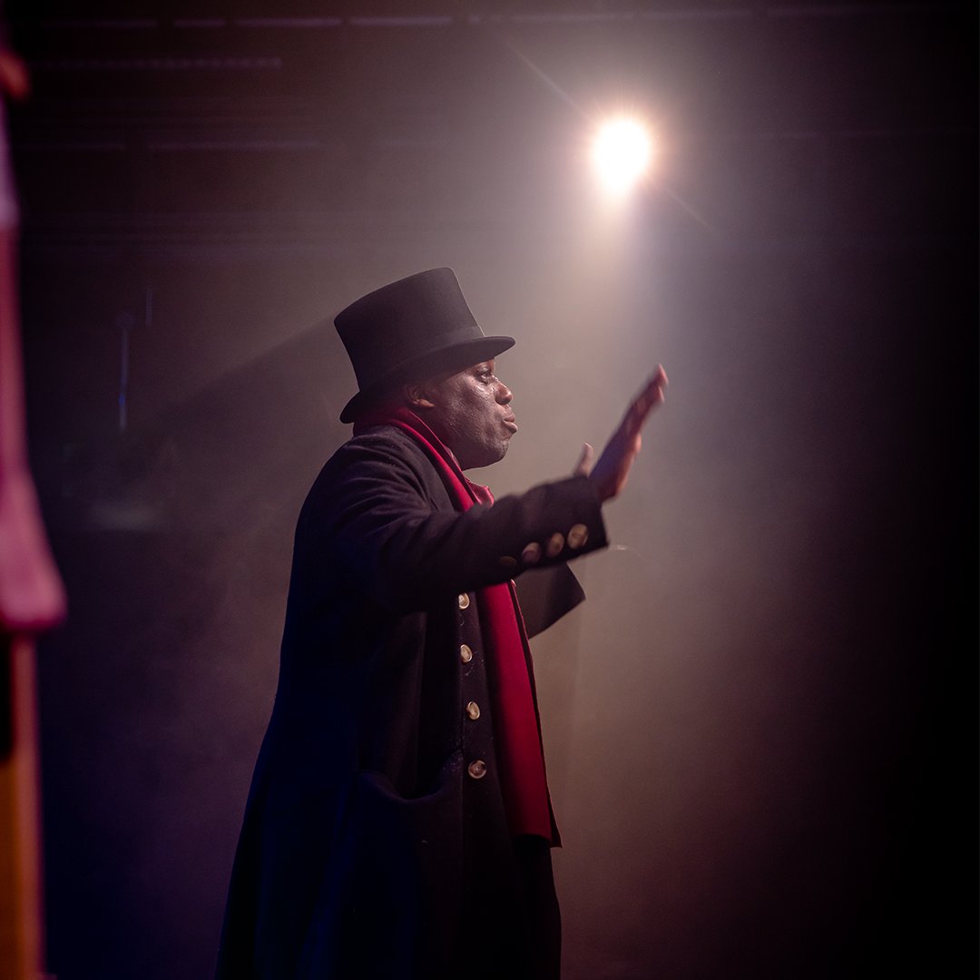 Reading Rep Theatre tweet media