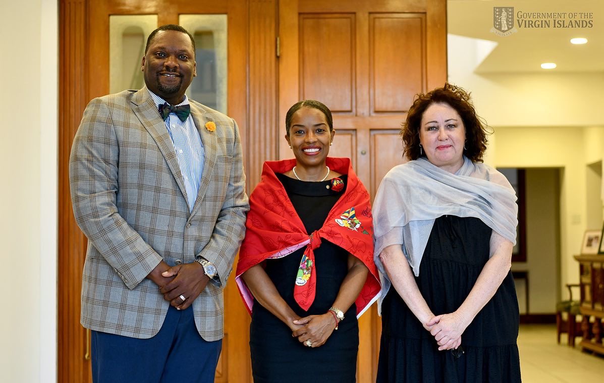 DeputyGovBVI's tweet photo. It was a privilege to have hosted a reception to honour our BVI Athletes at the Commonwealth Games 2022 as Acting Governor. Our BVI Athletes continues make us proud! #bvipride🇻🇬 https://t.co/bIibXKtJh6