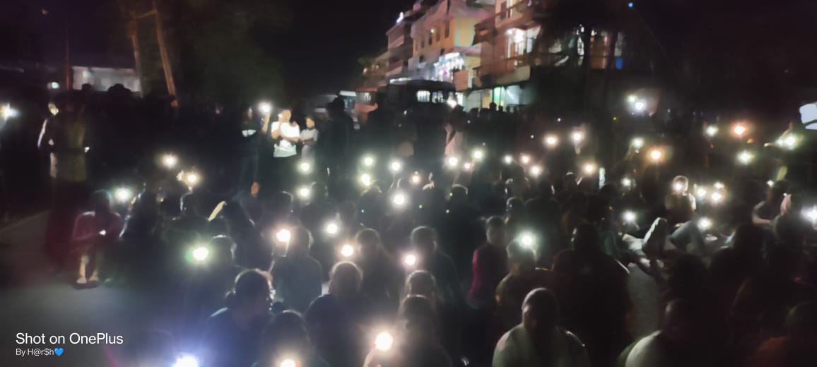 manojpauliitb89's tweet photo. #supportdbraitstudents
Share students' pain with the public. https://t.co/PdMEUZ99GZ