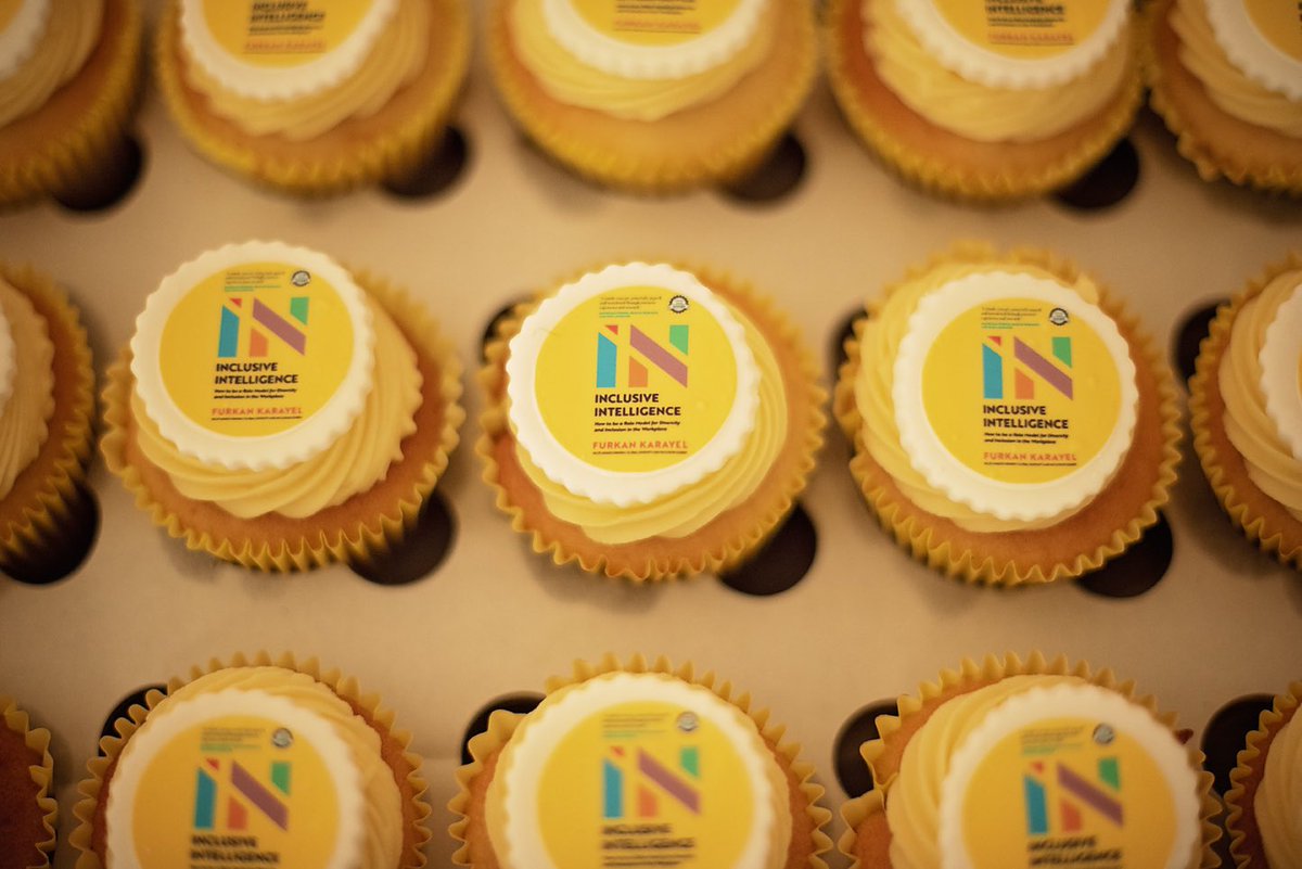 diversein's tweet photo. How sweet it is to see the Inclusive Intelligence book on cupcakes!  https://t.co/bi8D58dyN2

#inclusiveintelligence #Diversity #inclusion https://t.co/nvCvGCNi9l
