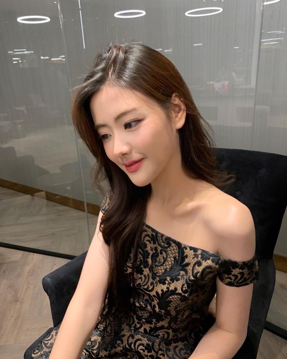 jangjooooop's tweet photo. สวยแบบสวย สวยม้ากกก อมกกกก 😭😭
นางเอกต้องเข้าแล้วลู้กกก จ้างได้นะคะ 🤏🏻🥹
#GygeeBNK48 #Gygee_eRa #GygeeNuttakul https://t.co/jGfIeghRJM