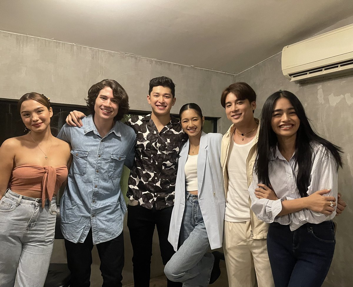 riseartistsph's tweet photo. Aljon with Team Wise! 🫶🏻

G na g na rin si Aljon to watch the #TaraG Screening! 

#KamiAngTaraG https://t.co/PkzX1l0fE5