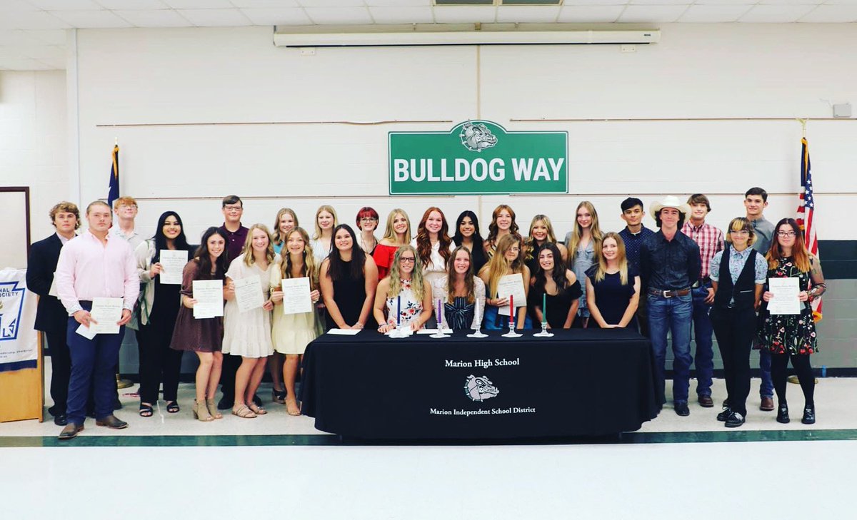 Marion HS 2022 National Honor Society Inductees! Congrats, Bulldogs! #marionisdtopdog