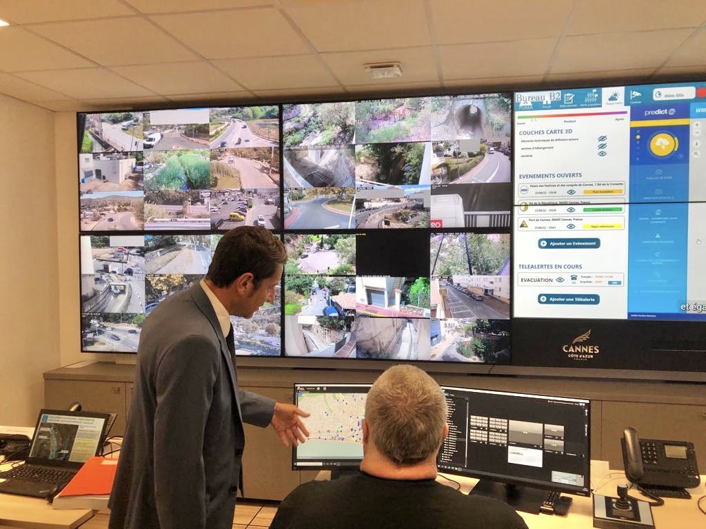 villecannes's tweet photo. 🗣 « Il est indispensable de conjuguer les moyens, comme nous l’avions bien fait en 2019 lors des deux alertes rouges consécutives.
Mais il faut utiliser l’alerte à bon escient », @davidlisnard. https://t.co/bYSVIDPq2x