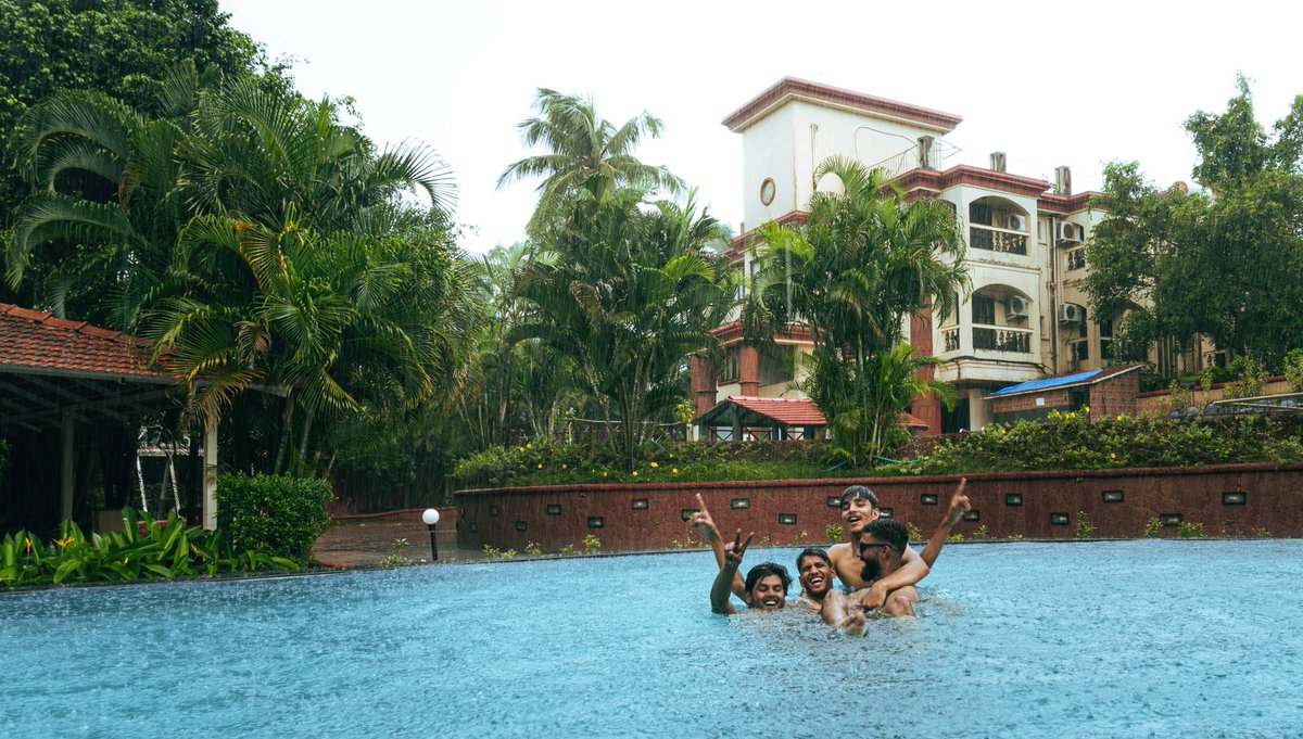 kalakar_vision's tweet photo. All about living at the moment 

#travel #Explore #nature #Goa #TourismDay #goa #travelphotography #like #journey https://t.co/qtZFXuXkhP