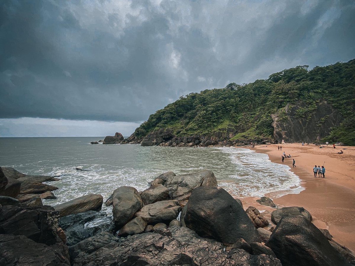 kalakar_vision's tweet photo. All about living at the moment 

#travel #Explore #nature #Goa #TourismDay #goa #travelphotography #like #journey https://t.co/qtZFXuXkhP