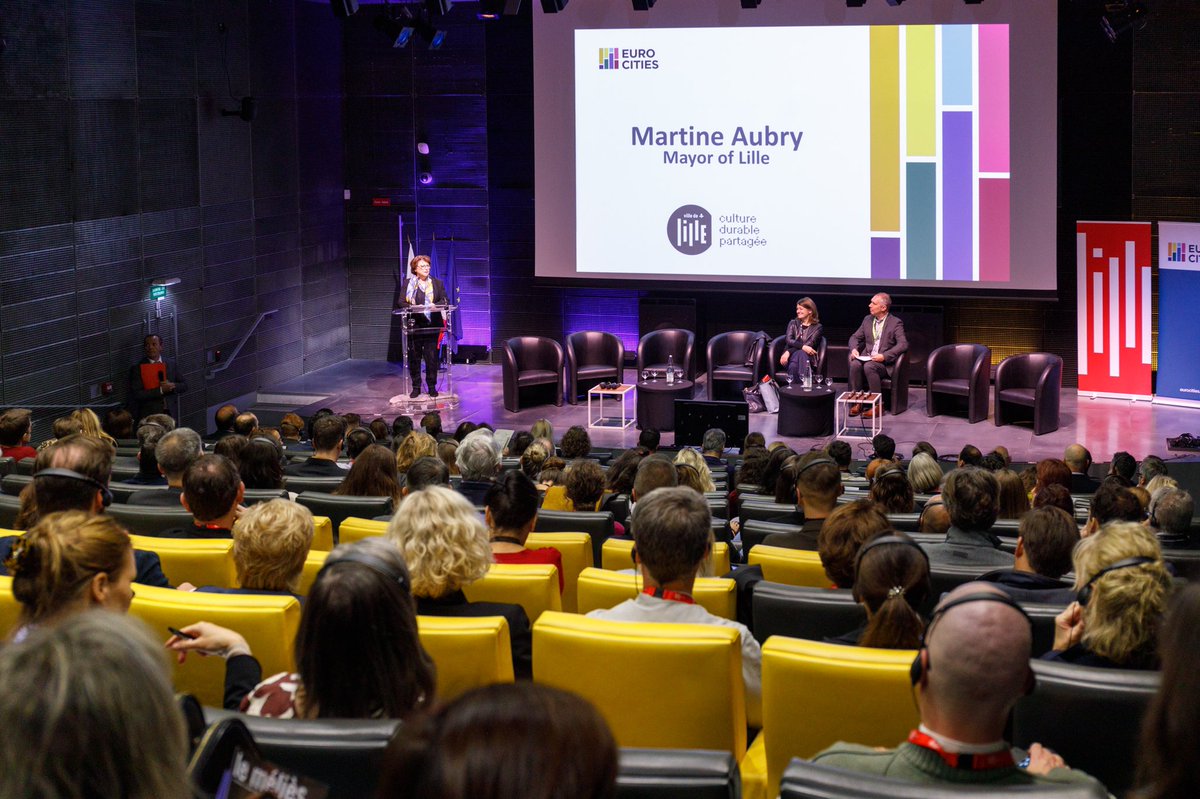 Martine Aubry tweet media