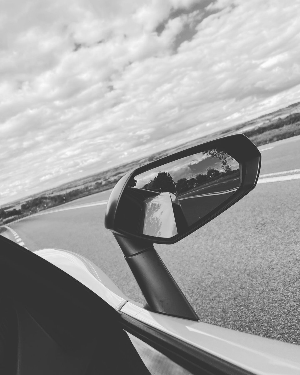 TraderSZ tweet media