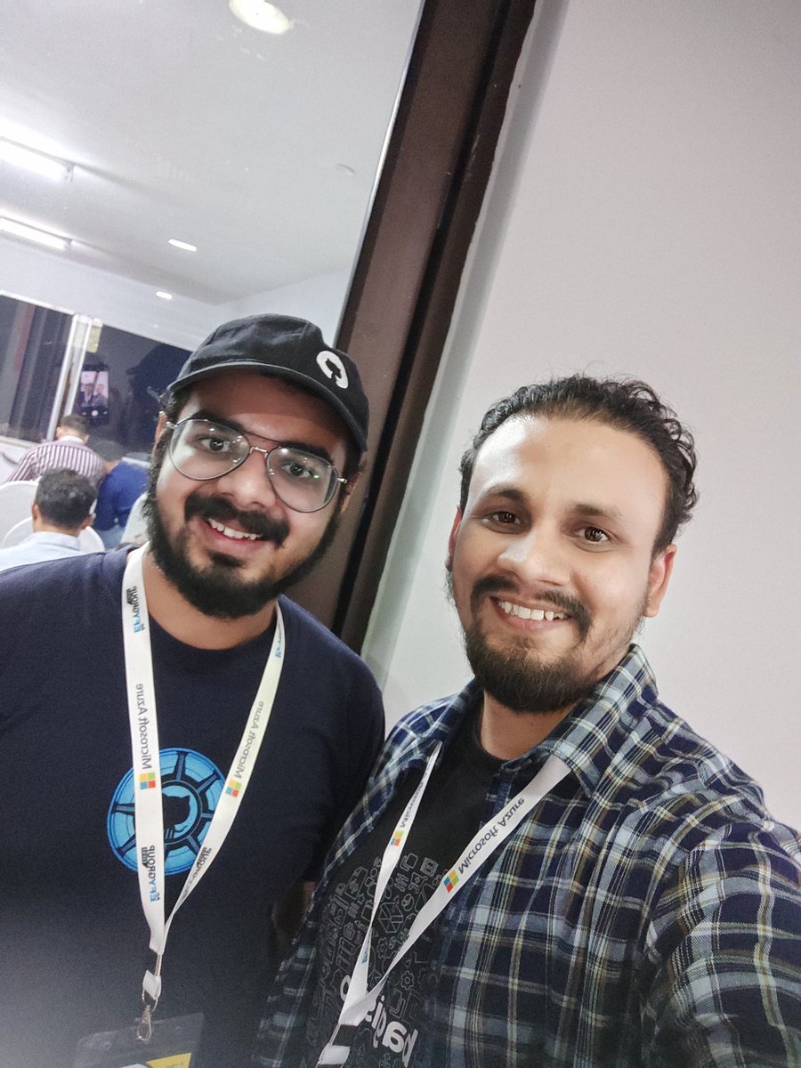 pathaksaurav's tweet image. It was pleasure meeting you Karan at #OSI2022. Looking forward to connect with you soon #GitHubUniverse #bagisto