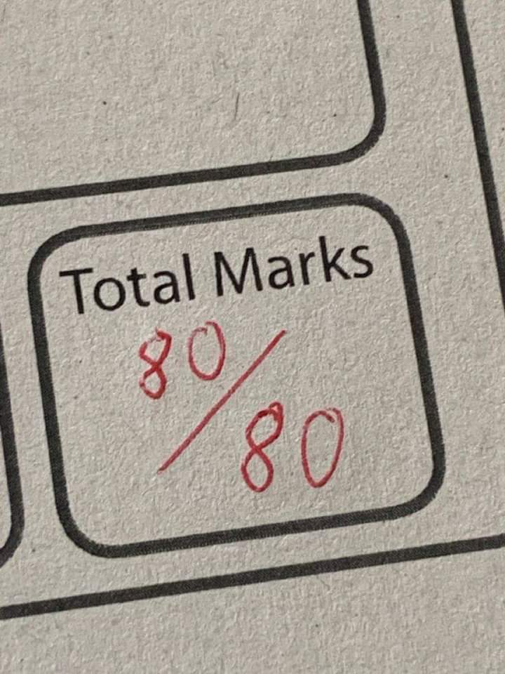 aleeedawn's tweet photo. Retweet to manifest high grades 🏅✨ https://t.co/2KIPWO96zU