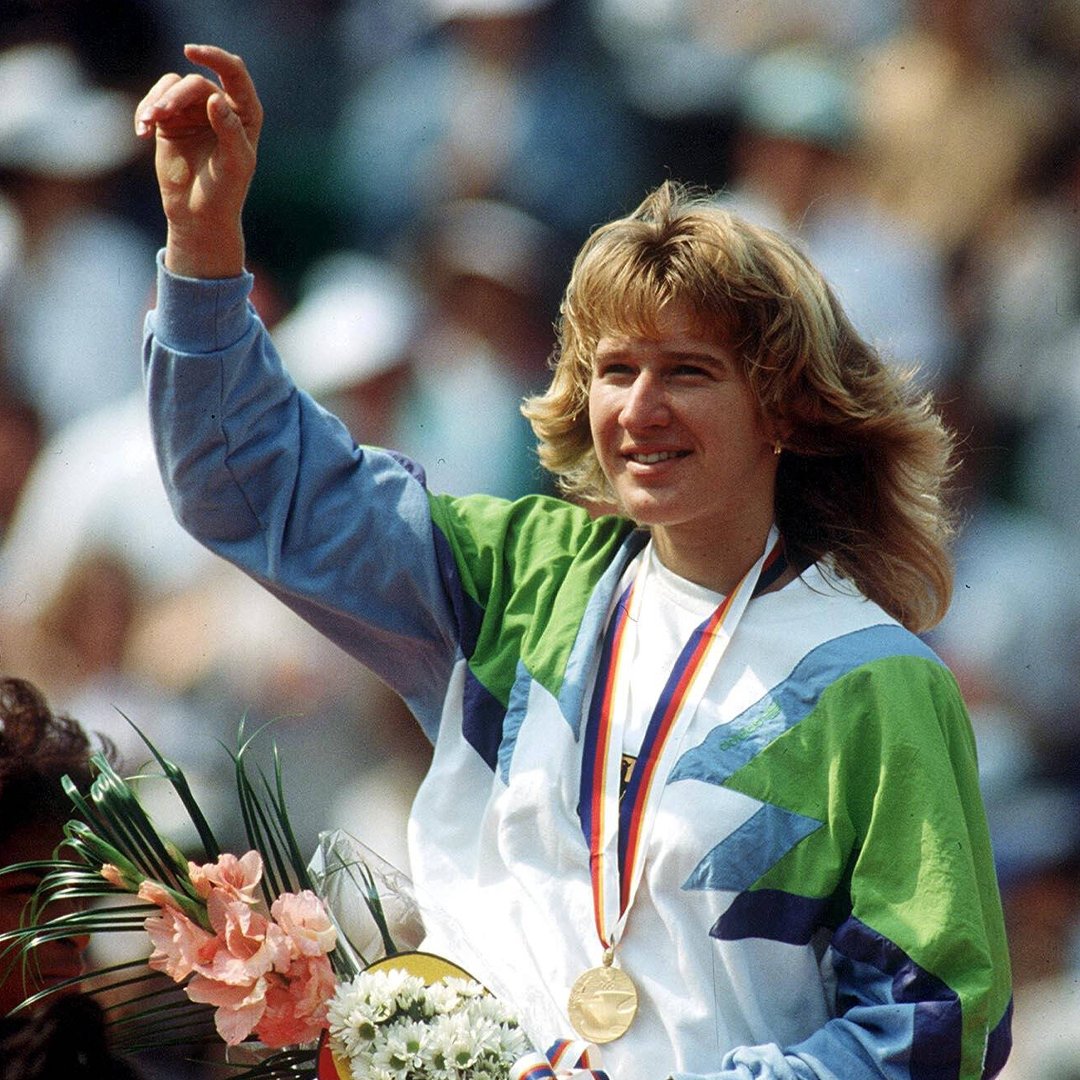 ITFTennis's tweet image. 🏆 @AustralianOpen 🏆
🏆 @rolandgarros 🏆
🏆 @Wimbledon 🏆
🏆 @usopen 🏆
🥇 @Olympics 🥇

1 October 1988, Steffi Graf wins Olympic gold in Seoul to complete the season Golden Slam

Will this unprecedented achievement ever be matched?