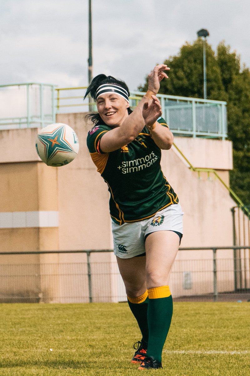 Aine Hayes tweet media
