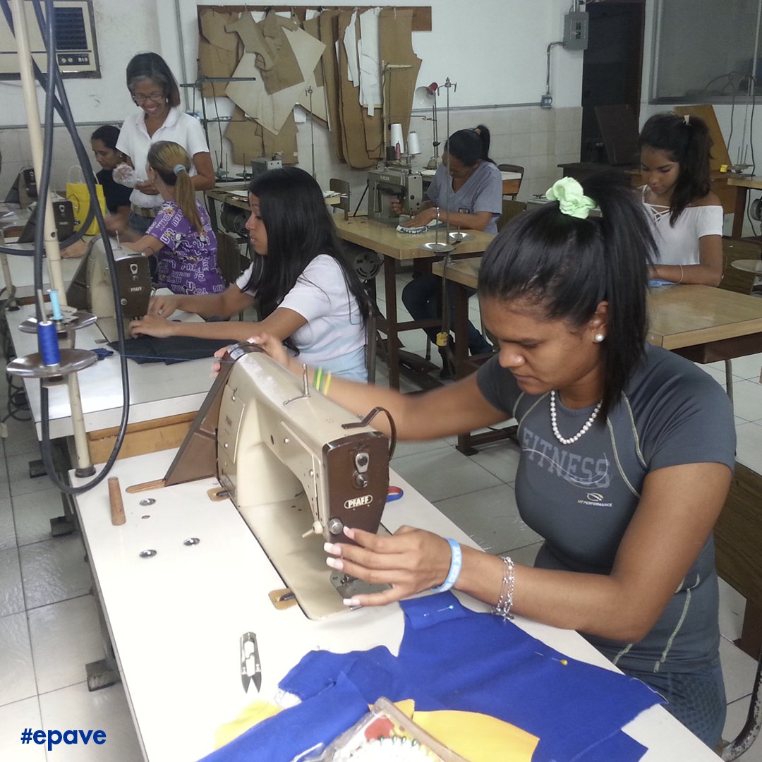 FerreteriaEPAVE's tweet photo. Creemos en un futuro donde el compromiso social sea una prioridad, por ello apoyamos a aquellas instituciones y comunidades con proyectos de #AcciónSocial. Conozca más aquí https://t.co/olz9eBbZAJ. #EPAve https://t.co/fy8aGFuIUi