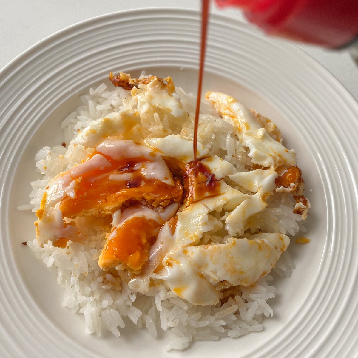 ได้ลองแล้วซีอิ้วจีน ที่เค้าเลื่องลือกันนักหนาว่าอร่อย คืออร่อยจริงงง อร่อยมากกกกกก มันจะเค็มๆหวานๆ หอมด้วย กินง่าย ขึ้นแท่นno.1ไปเล๊ยยย 🥹🍳🫶🏻