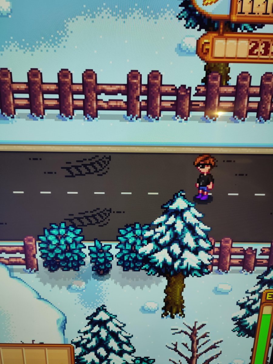 rStardewValley's tweet photo. Realized why the bus is out of order. posted by u/Sinclair_Mclane. Post url: https://t.co/8UzgRlCYlt #StardewValley #Stardew https://t.co/SmrDhru6cp
