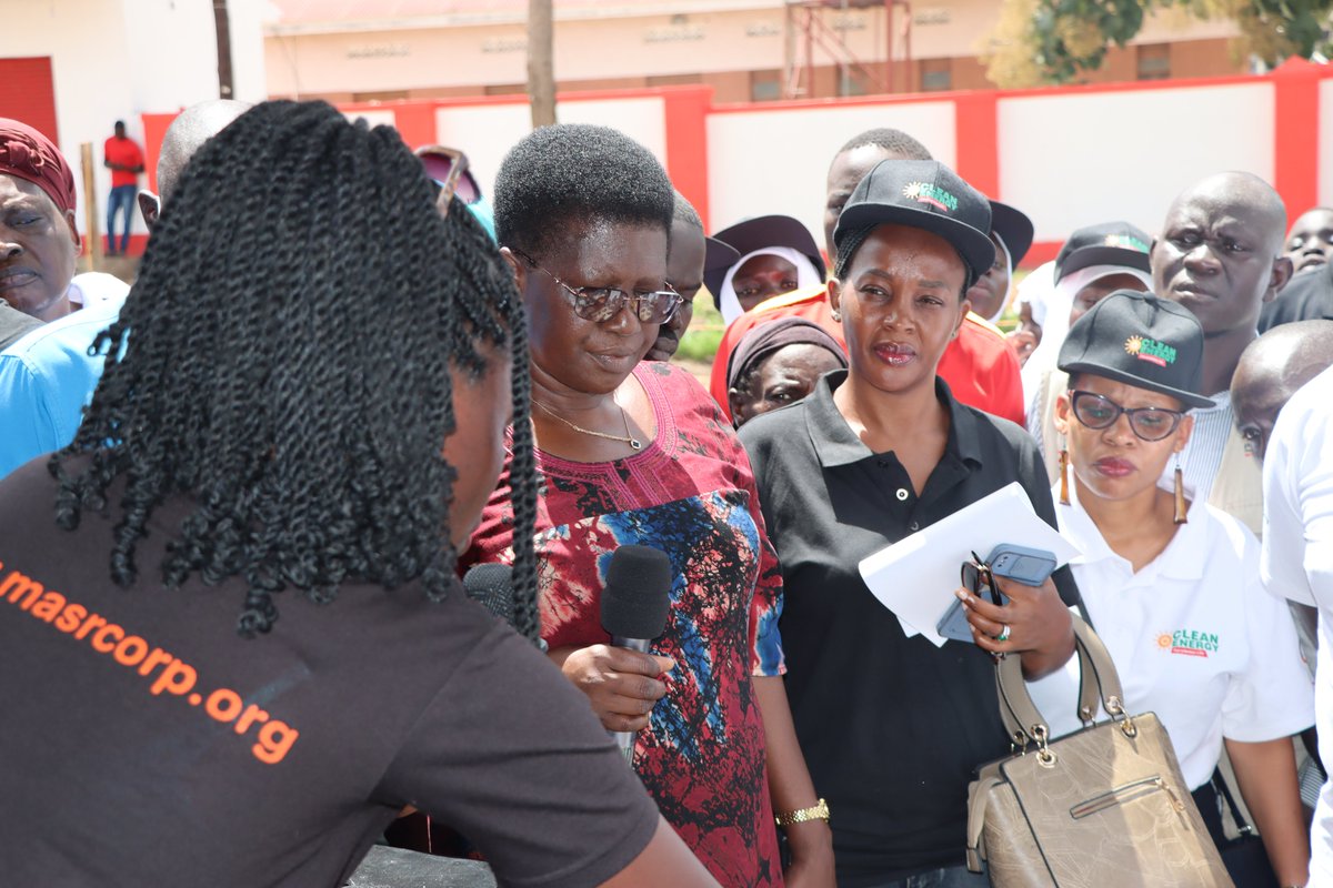 USSIAssociation's tweet photo. The #CleanEnergyWeek2022 was launched by the #RCC of Arua City on 28th September. The expo converged #SMEs dealing in Renewable Energy sector to create an opportunity for networking &amp; awareness about the benefits of #cleanenergy. @USSIAssociation members are participating. https://t.co/BeTeYUUVVM