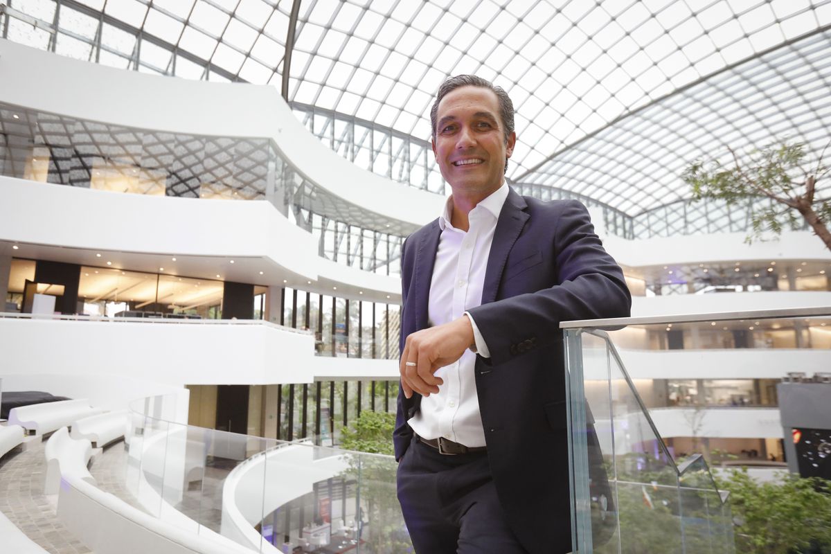 GWFellow's tweet photo. In this article from @elpais_america Senior Fellow @okpedrodelgado is championing efforts globally in partnership with local Latin American communities to improve health equity and ensure many more people can reach their capabilities of being and doing. 

https://t.co/Wgao2rVomR https://t.co/mz2mhmJQi2