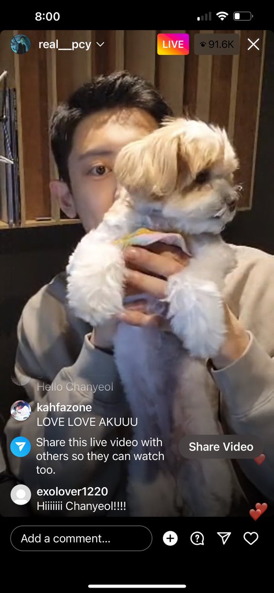 Exoweare1ne's tweet photo. Chanyeol is Live!!!!! I’m crying😭😭😩😩🫶🏻🫶🏻🫶🏻 https://t.co/2wdELRjCuF