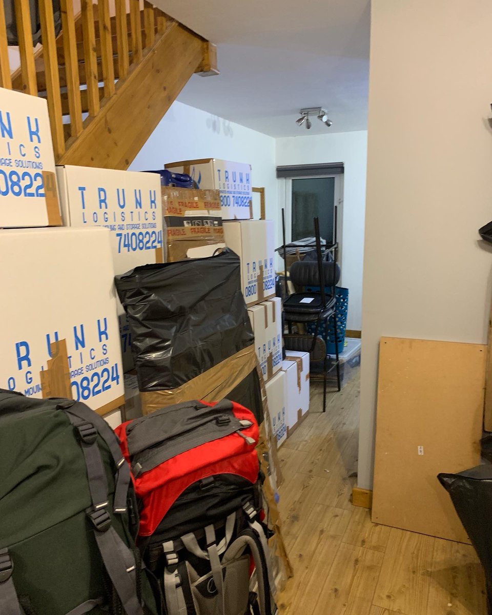 Daiagram's tweet photo. Well so long Chadwell Heath and so long London, it’s been emotional. Hereford here we come #MovingDay #HerefordOrBust #SoLongLondon #CountryLiving https://t.co/1Wdt7cFLn6