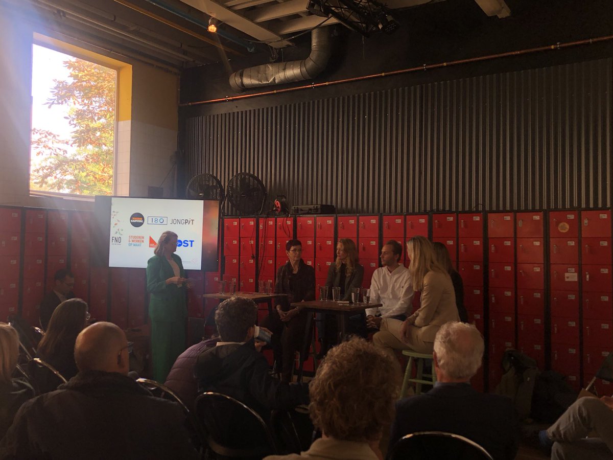 Jongeren INC organiseert vanuit @Impact_Economie vandaag bij <a href="/DagvandeStad/">Dag van de Stad</a> een sessie over #impactondernemen, voorgezeten door <a href="/Elinevdm/">Eline vd Meulen</a> van <a href="/jong_pit/">JongPIT</a>. Met drie mooie voorbeelden van nieuwe samenwerkingen: dedagvandestad.nl #participatie #werk