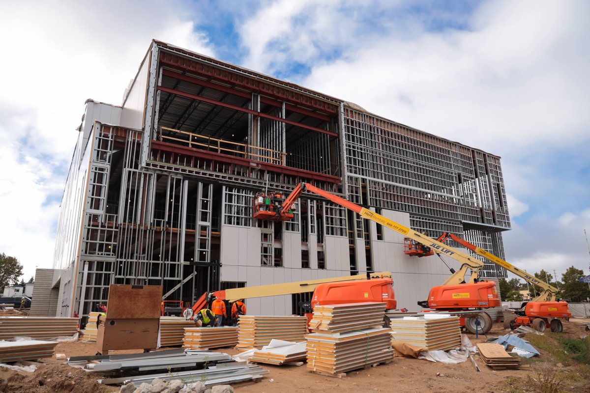 We are working hard at Ferris State University! This new Center for Virtual Learning was designed by <a href="/Stantec/">Stantec</a>. Thank you to <a href="/TriangleAssoc/">Triangle Associates</a> for being great partners on this project!