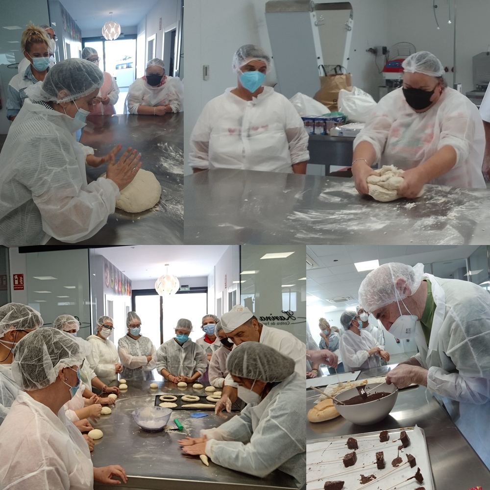 HospitalariasGr's tweet photo. Nuestros Centros Ocupacionales #LaBoronda y #JosefaRecio han vivido unas jornadas muy divertidas elaborando su propio pan, totalmente a su gusto, en forma de bollo, rosquilla o con aceite. 🥖Gracias a @PandeAlfacar y Zarina formación por contar con nosotros 😋 https://t.co/JFVG3FYZQc