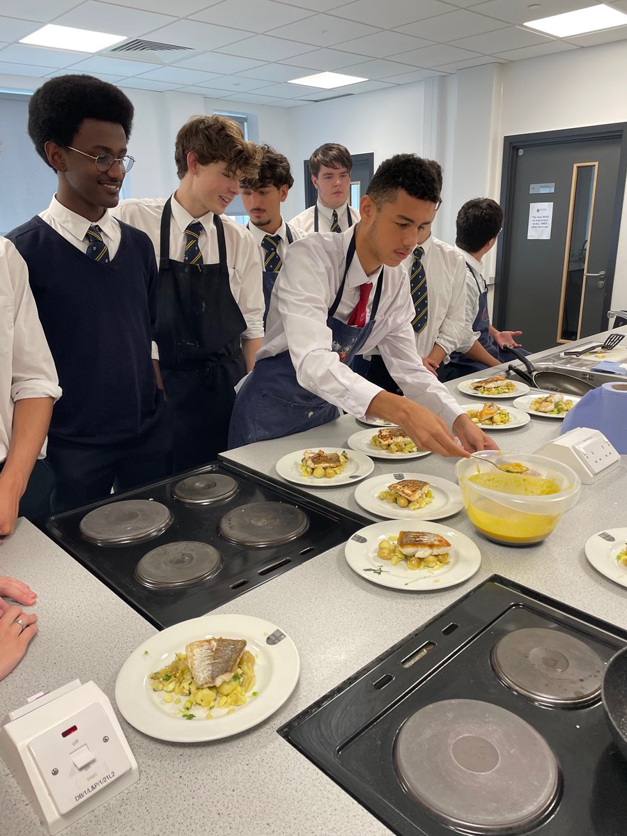 Fulham Boys School Sixth Form tweet media