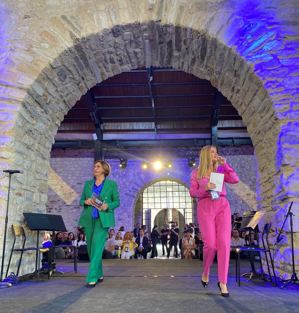 markakonferansi's tweet photo. Journalist & Writer Elif Ergü Demiral and President of KAGIDER Emine Erdem are discussing the topic of "Rise of Woman Entrepreneurship in the World : Where is Turkiye in that?" on the stage of #MARKA2022.
#markakonferansı #markaconference #tersaneistanbul https://t.co/srNPLKzuD3