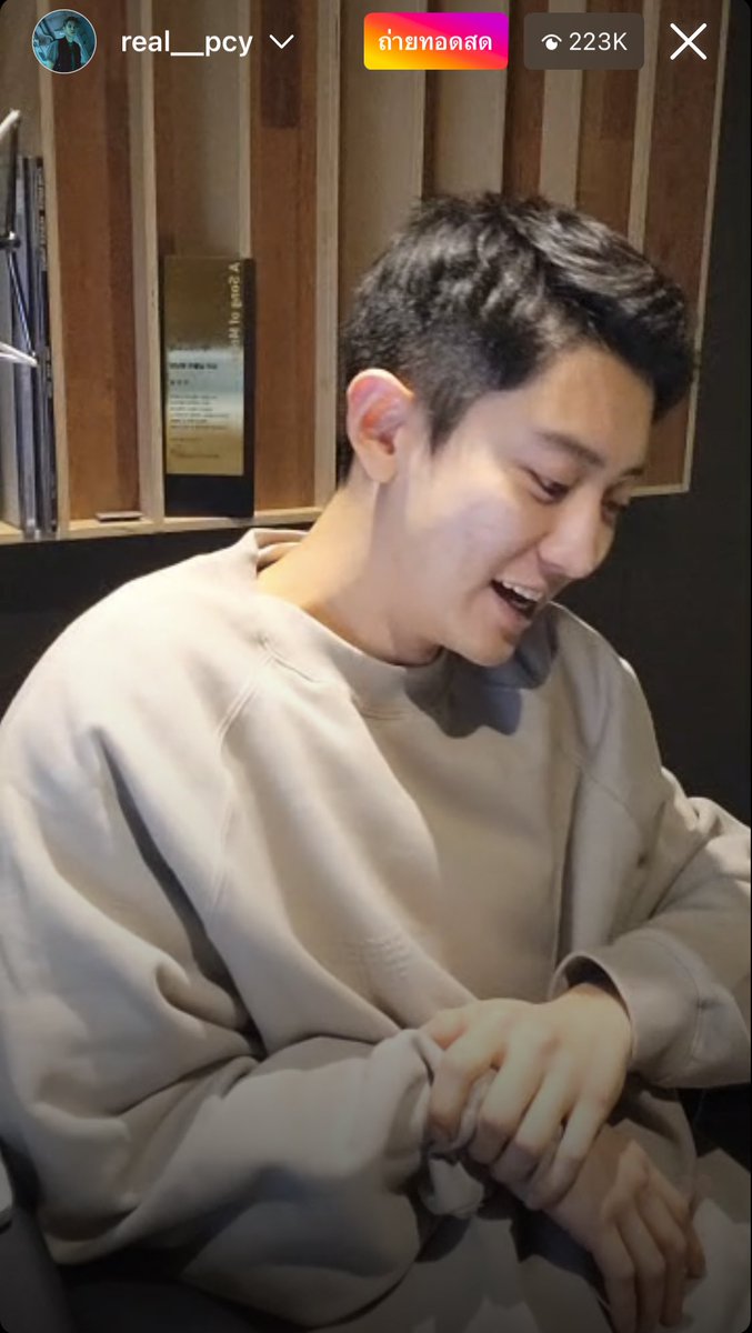 LOEY61TH's tweet photo. โฮ่งๆแข่งกันแล้ว มีเด็กดื้อแล้วคุณป๊าชานยอลลลล

#ChanyeolLiveOnIG
#찬열아_우리_라이브로_만나 
#CHANYEOL #찬열 #엑소찬열 https://t.co/fjRGvFbGkC